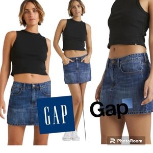 GAP denim skirt